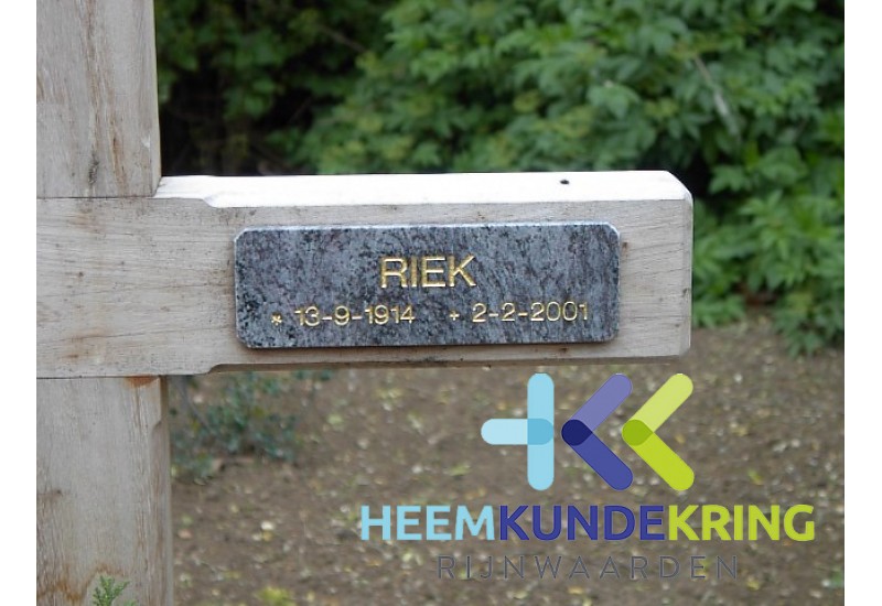 Grafstenen kerkhof Herwen Coll. HKR (51) Riek